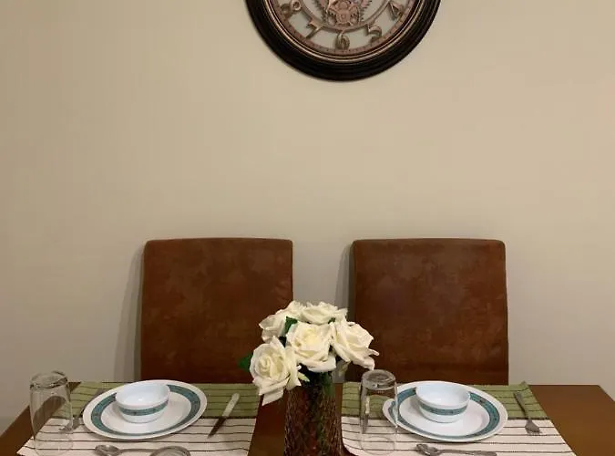 Elegant Escapes 3